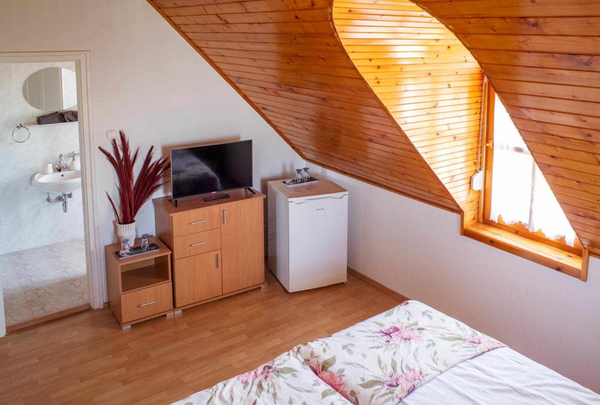 Bella Villa Apartmanhaz Zamárdi Zewnętrze zdjęcie